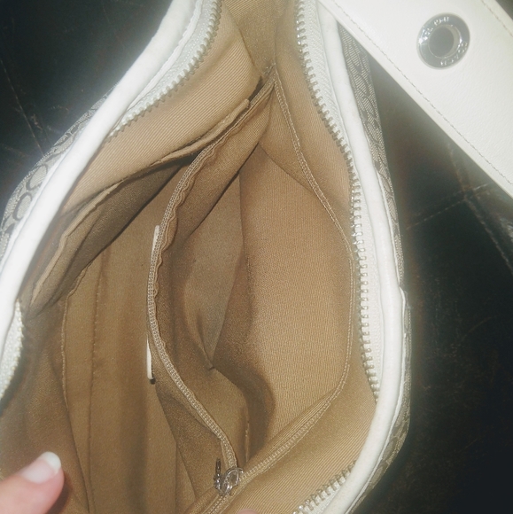 Authentic Coach Purse - Picture 2 of 8